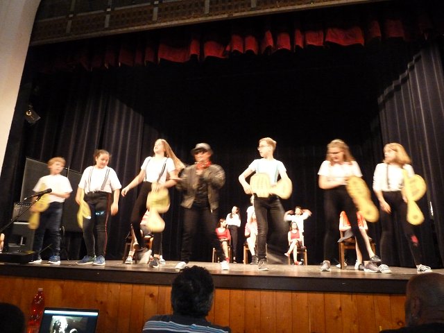 img00159.jpg
