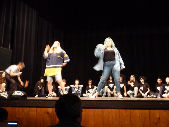 img00209.jpg