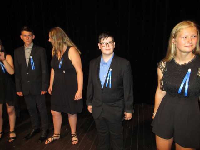 img00307.jpg