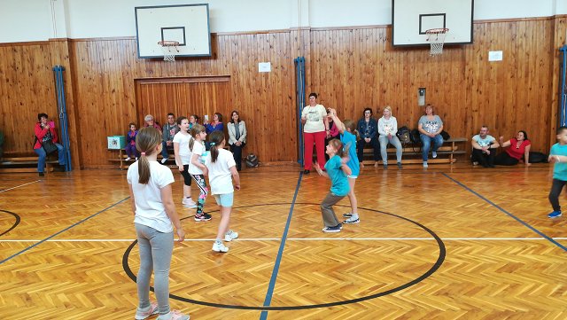 img00020.jpg